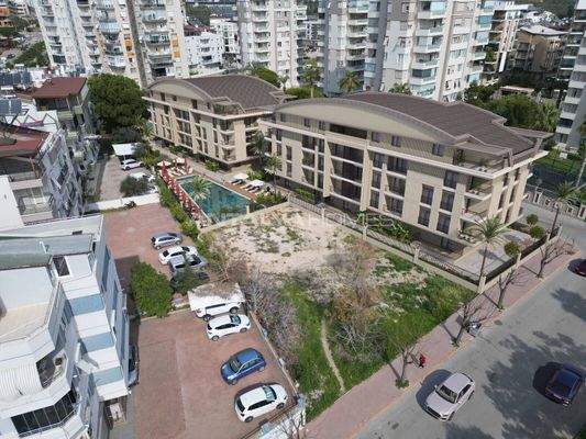 Stylish Apartments in a Complex Near the Sea in Konyaalti