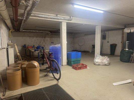 Lager im Untergeschoss