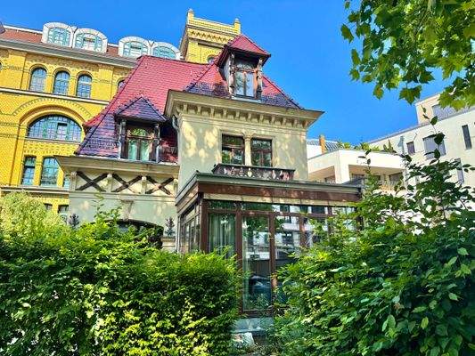 Kutscherhaus mit Wintergarten