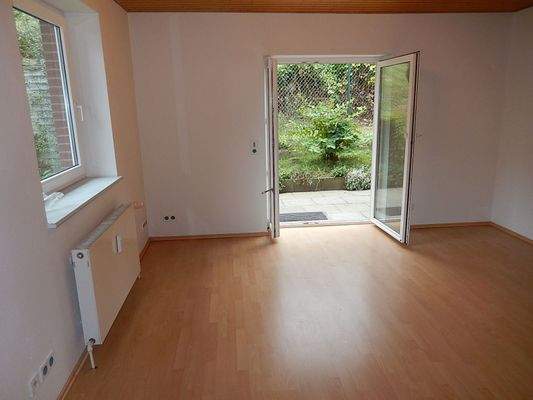 Wohnzimmer-Terrasse 7461.JPG