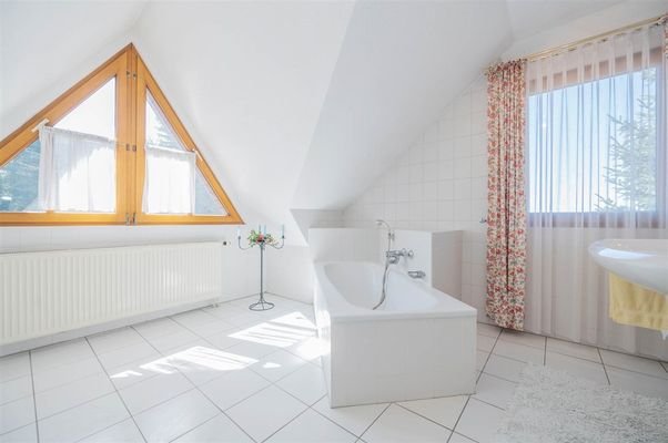 Badezimmer OG