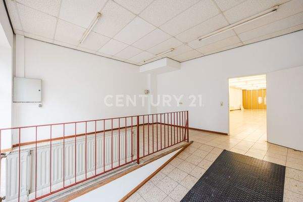 Hintereinang / Warenlieferung