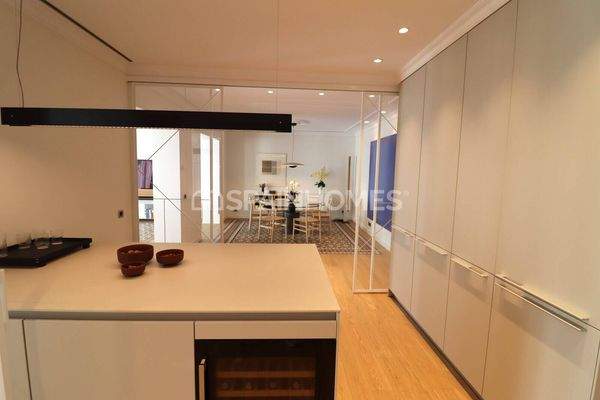 Apartments in a Renovated Building Near the Sea in Barcelona