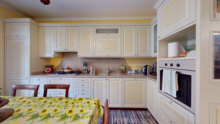 NA-072-10-Villetta-Bifamiliare-con-giardino-e-gara