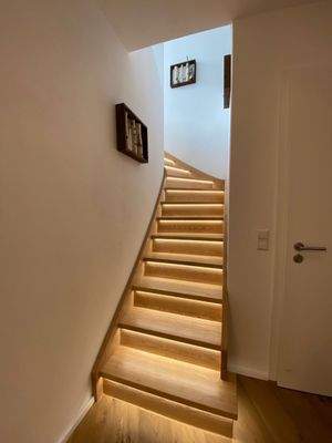 beleuchtete Innentreppe