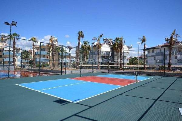 Flats in a Complex with Rich Social Facilities in Alanya