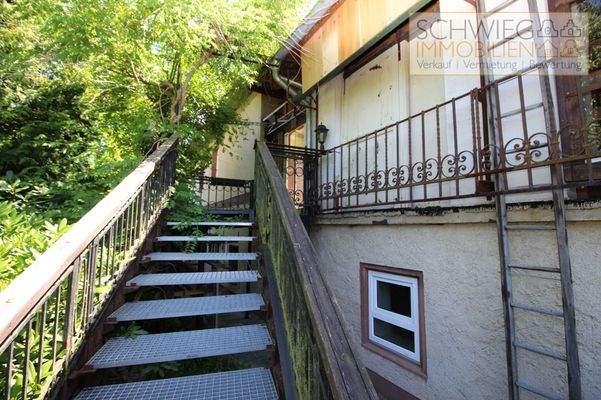 Treppe zum Raum über Einliegerwohnung