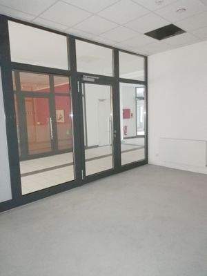 Büroraum zur Passage