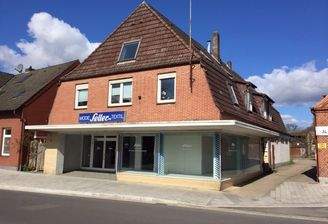 Landweg 9 Strasenansicht (1).JPG