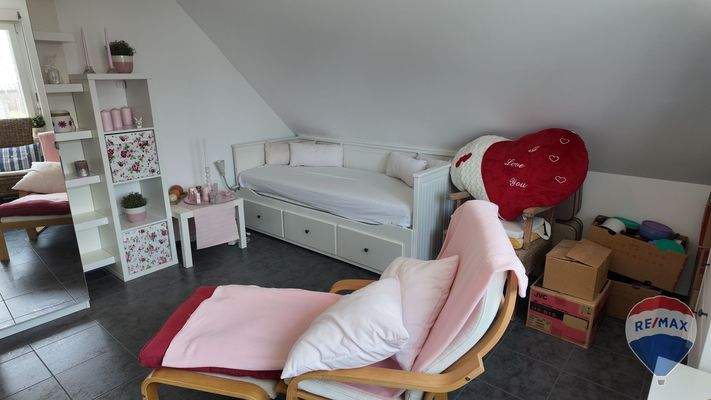 OG Schlafzimmer 1