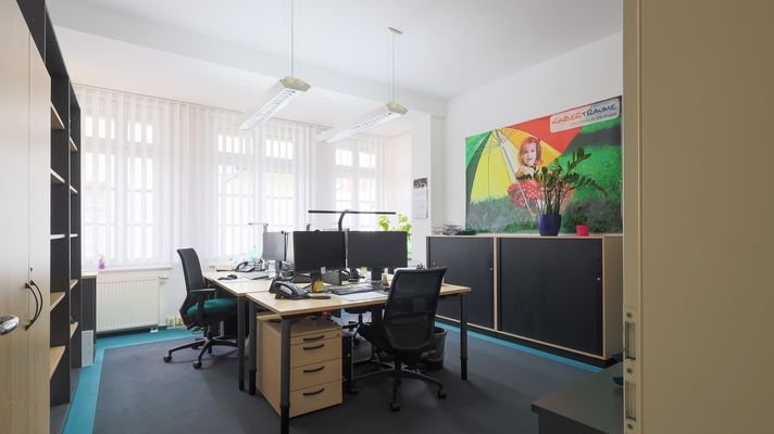 EG: Büro 4