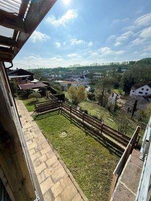 Blick auf alle Gartenebenen