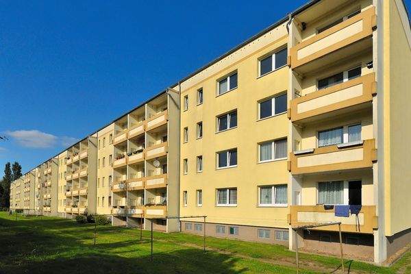 Straße d. Jugend 14-19