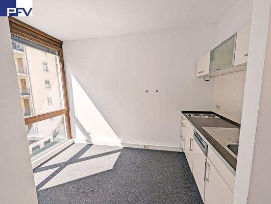 2.OG Referenzeinheit unrenoviert