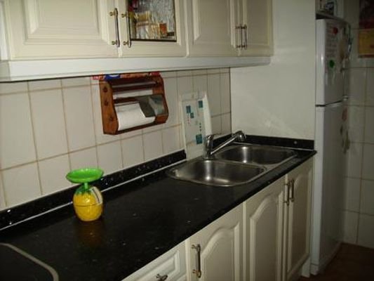 room-13492-g3c76.jpg