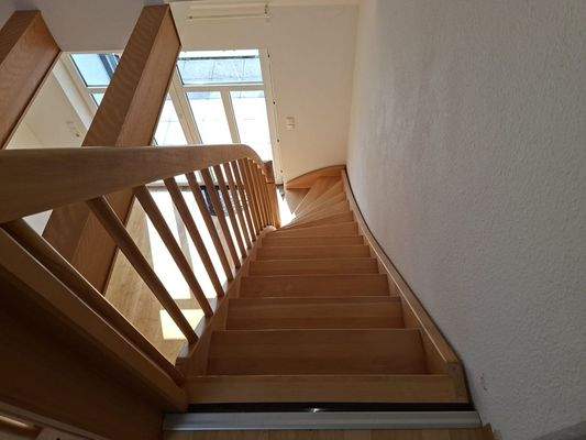 Treppe ins Dachgeschoss
