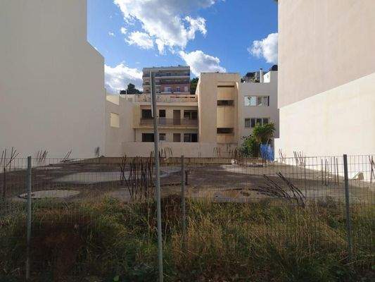 Baugrundstück von 370 m² in Agios Nikolaos zu verkaufen