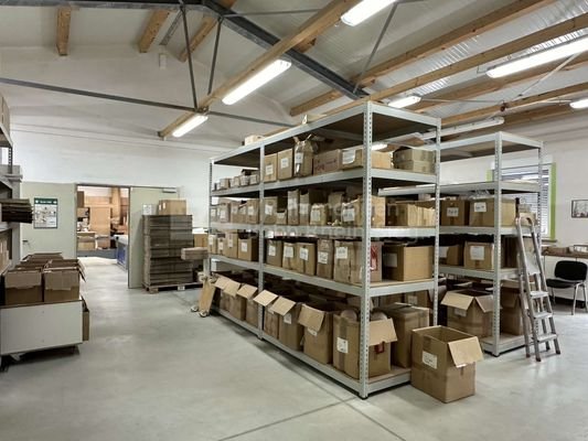 Lagerfläche Produktionshalle