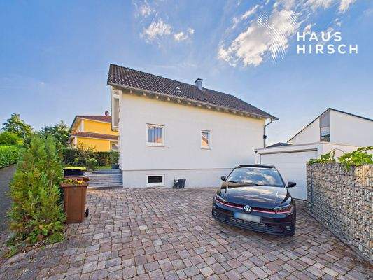 Hausansicht Einfahrt