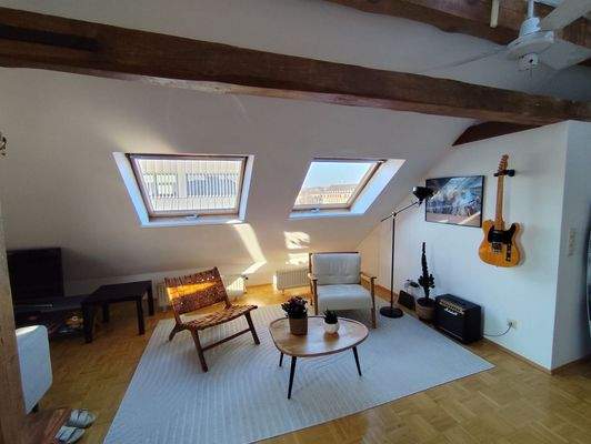 Wohnzimmer -  Lütt Immobilien Kiel