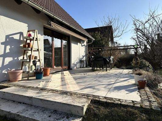 Terrasse mit Markise