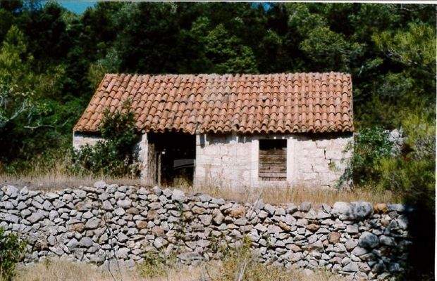 Erwecken Sie das Steinhaus zu neuem Leben