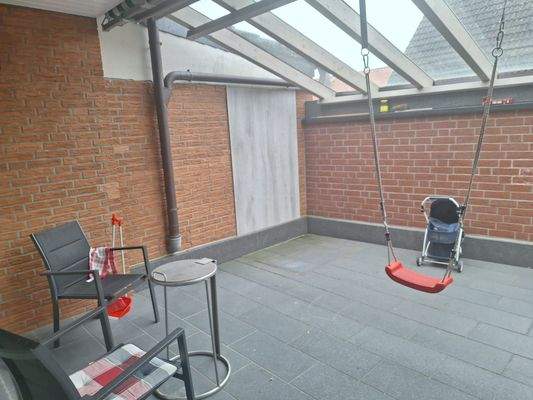 überdachte Terrasse