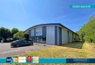Gewerbehalle mit Bürotrakt