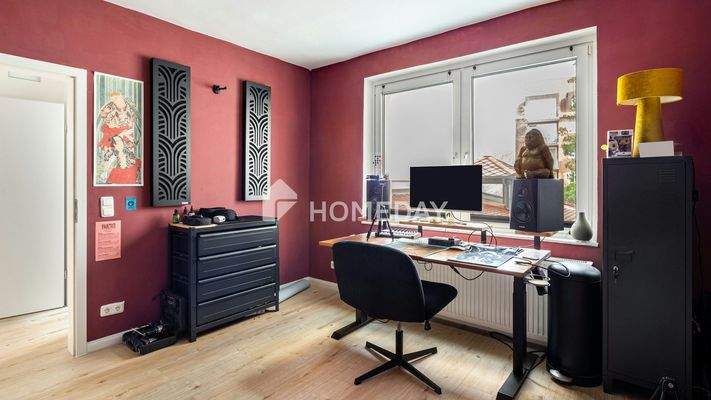 1. OG Schlafzimmer 1