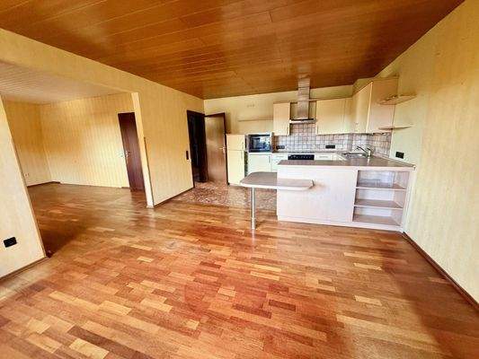 OG Esszimmer-Küchenbereich