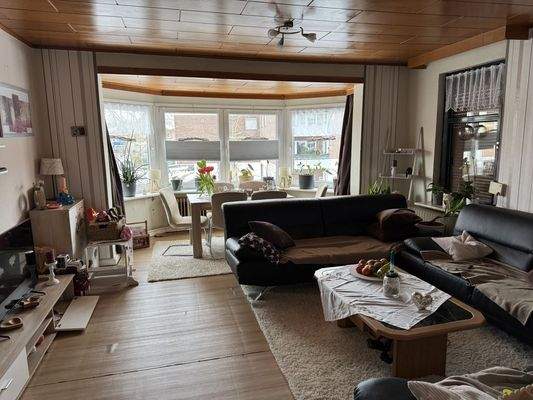 Wohn- und Esszimmer DG