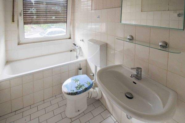 Badezimmer mit Badewanne