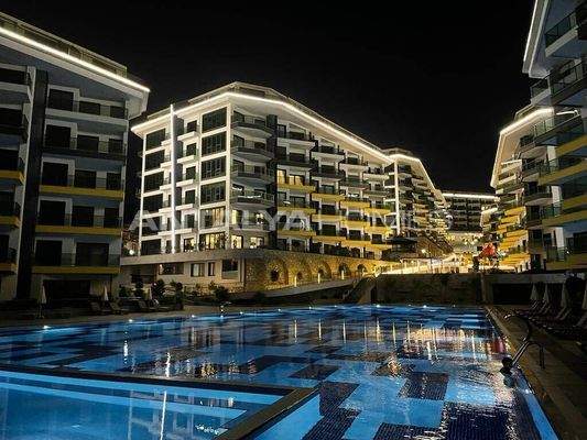 Key-Ready Flats in a Complex with Private Beach in Kargicak Alanya