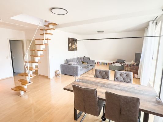 Wohn- und Esszimmer