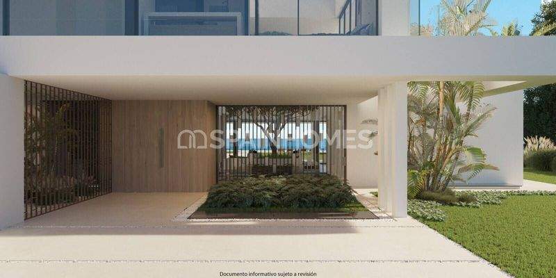 Beachfront Luxury Villa with a Private Lift in Estepona