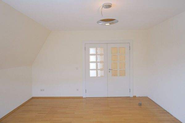 Wohnzimmer doppelflügelige Kassettentür