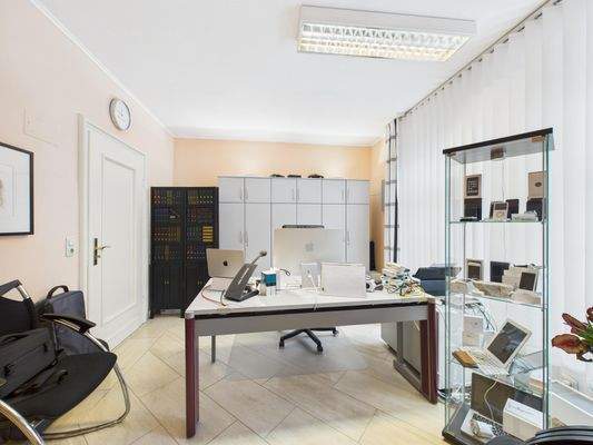 Büro Erdgeschoss