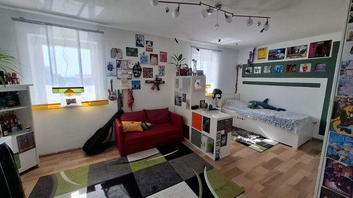 1. OG - großes Kinderzimmer 