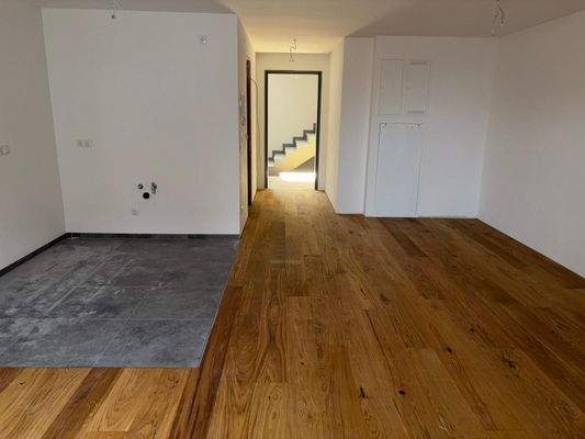 Wohn-Ess-Schlafraum (5).jpg