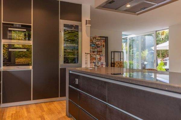 Mein Koch und Essbereich verbunden Durch Designküche..