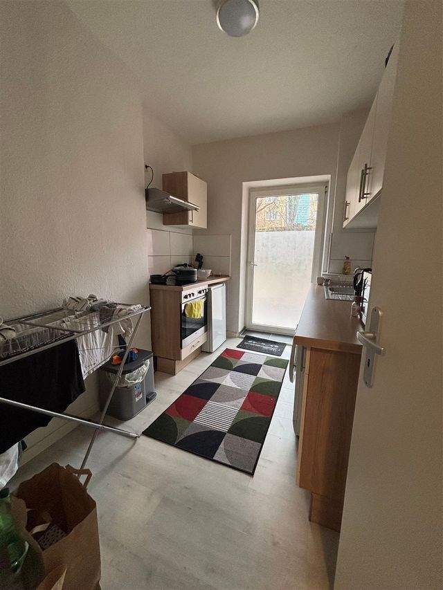 Helle 1-Zimmer-Wohnung mit Balkon in zentraler Lage // Iltisstraße, Kiel - Photo 4