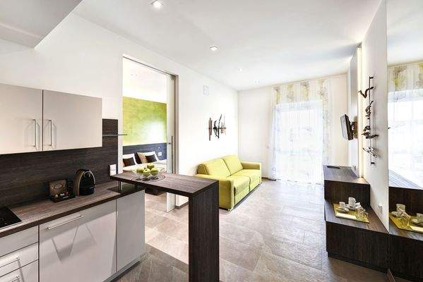 Apartement mit Küchenzeile