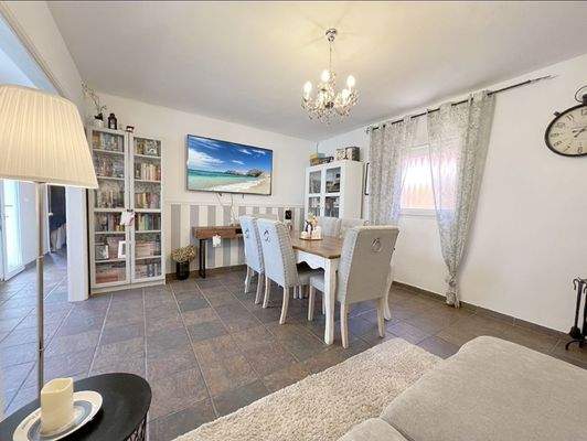 WhatsApp Image 2025-05-01 at 12.21.55.jpeg