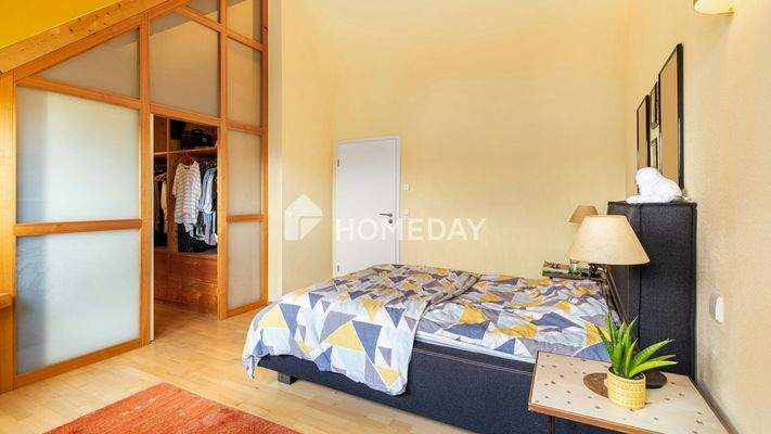 1. OG Schlafzimmer 2