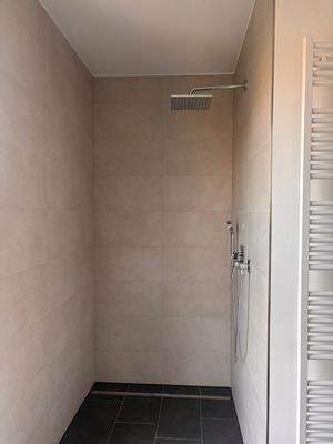 Dusche.jpg