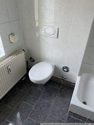 Bad - WC - 2-Raumwohnung in Radebeul