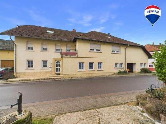 REMAX Immobilien DeLux Haus in Mettlach / Faha zu verkaufen