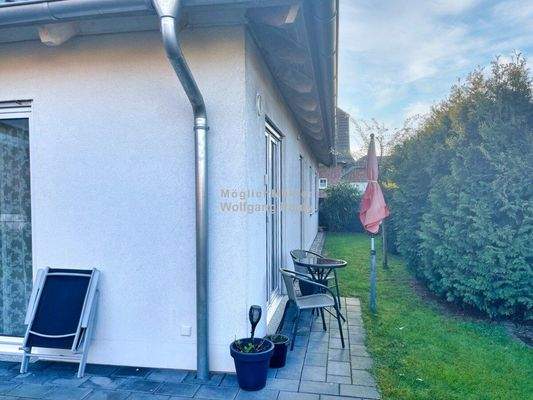 Seitenansicht Garten