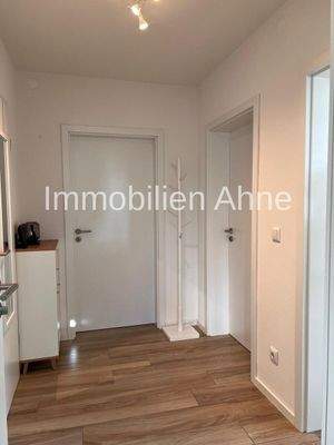 Flur mit Garderobenbereich