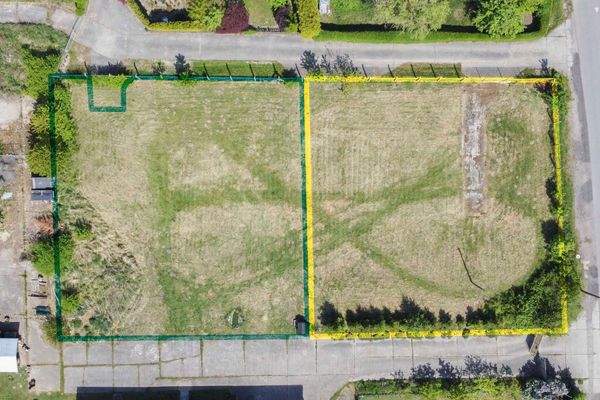 Zweites Grundstück